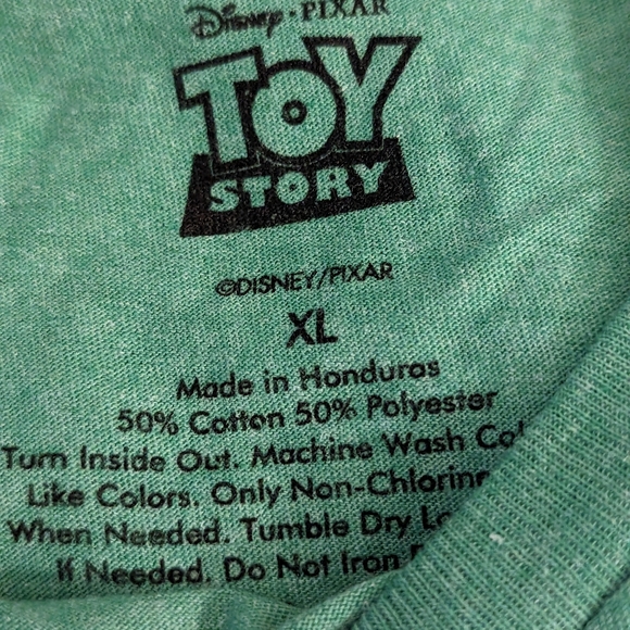 Buzz Lightyear Shirt - Picture 2 of 2